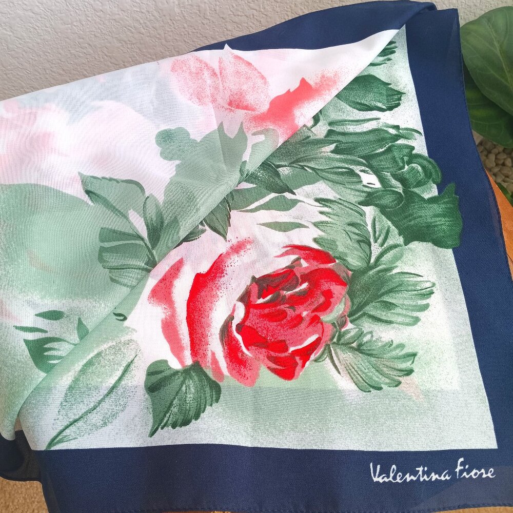 Vintage Valentina Fiore Scarf, EUC